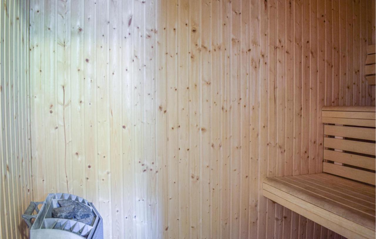 Amazing Home In Nedstrand With 5 Bedrooms, Sauna And Wifi Eksteriør billede